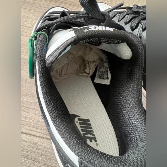 Women’s Nike dunk low retro panda - Picture 8 of 8